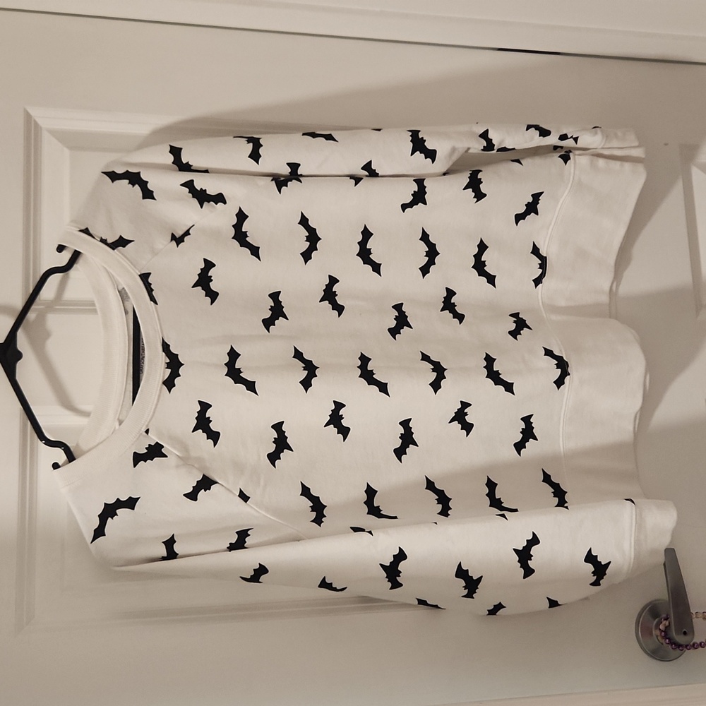 XXL Grayson/Threads halloween bat sweatshirt